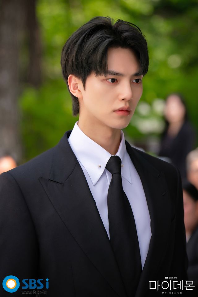 sbsi, 금토드라마 마이 데몬, 김유정을 바라보는 송강