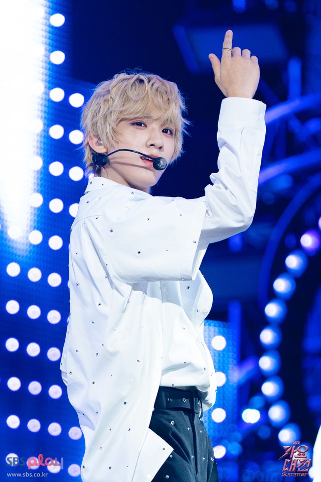 2025 SBS 가요대전 SUMMER,아홉(AHOF)