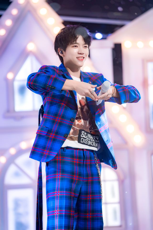 SBS 인기가요 남우현12