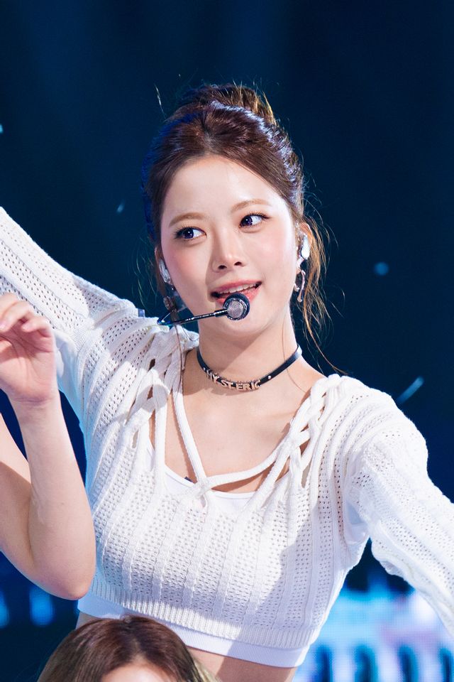 SBS 인기가요 LE SSERAFIM(르세라핌) 홍은채