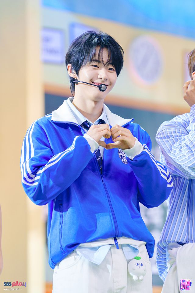 SBS 인기가요 아홉(AHOF)