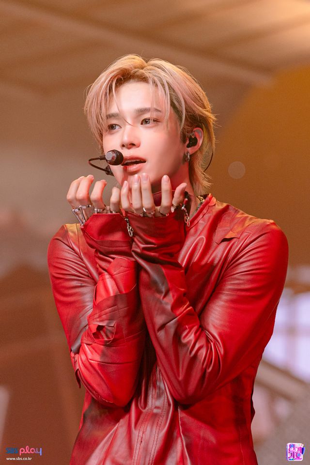 SBS 인기가요 &TEAM (앤팀)