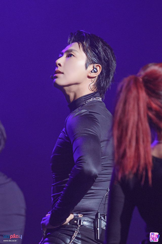 SBS 인기가요 유노윤호