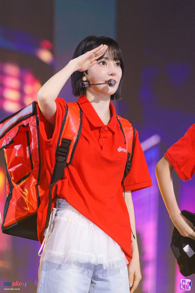 SBS 인기가요 LE SSERAFIM(르세라핌) 사쿠라