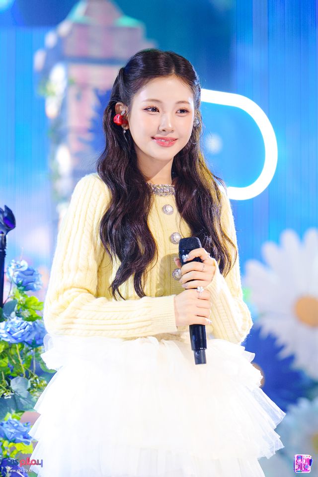 SBS play 인기가요 이현(베이비돈크라이)