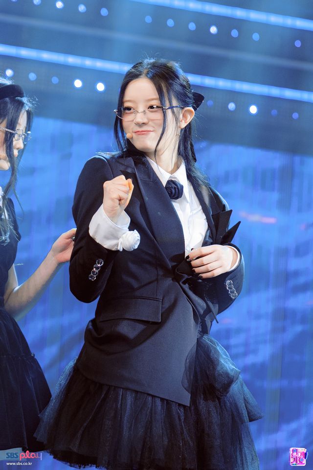 SBS PLAY, SBS 인기가요, 아일릿(ILLIT)