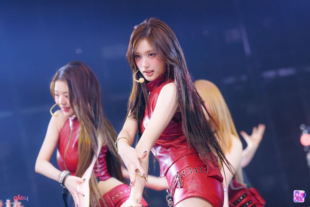 SBS PLAY, SBS 인기가요,아이브(IVE)